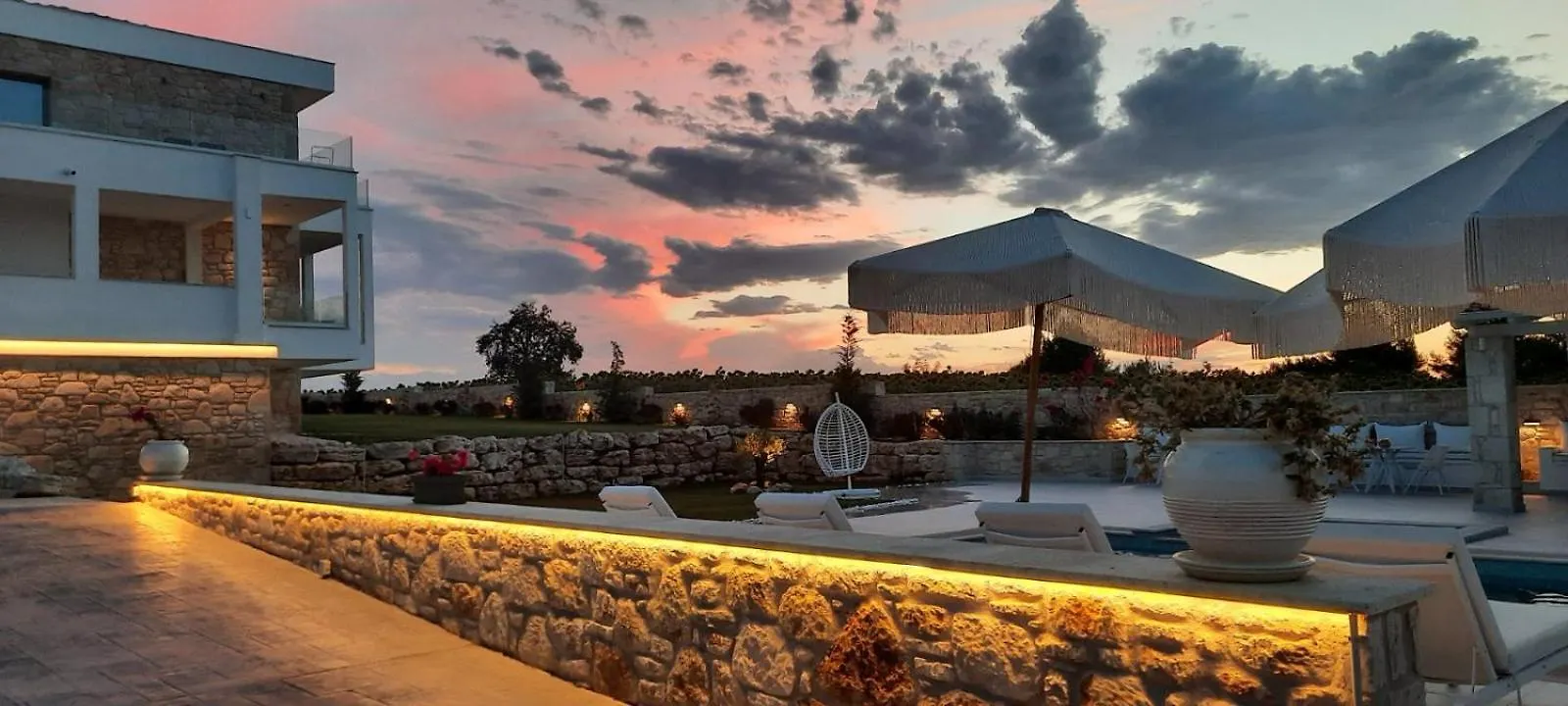 Hotell Anna Mare Luxury Apartments Afytos